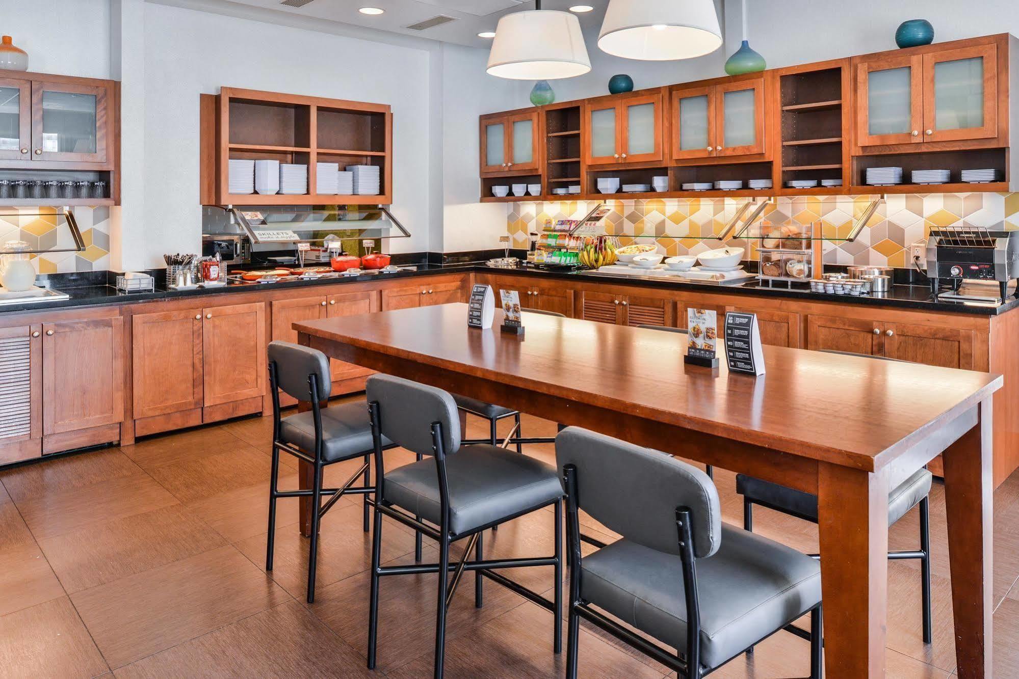 Hyatt Place Chesapeake Luaran gambar